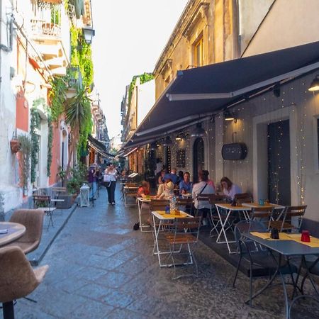 קטאניה L'Angoletto Del Viaggiatore מראה חיצוני תמונה